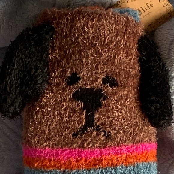 ⭐️HOST PICK⭐️ Plush Over-the-knee Furry Puppy Socks-NWT - Picture 6 of 15